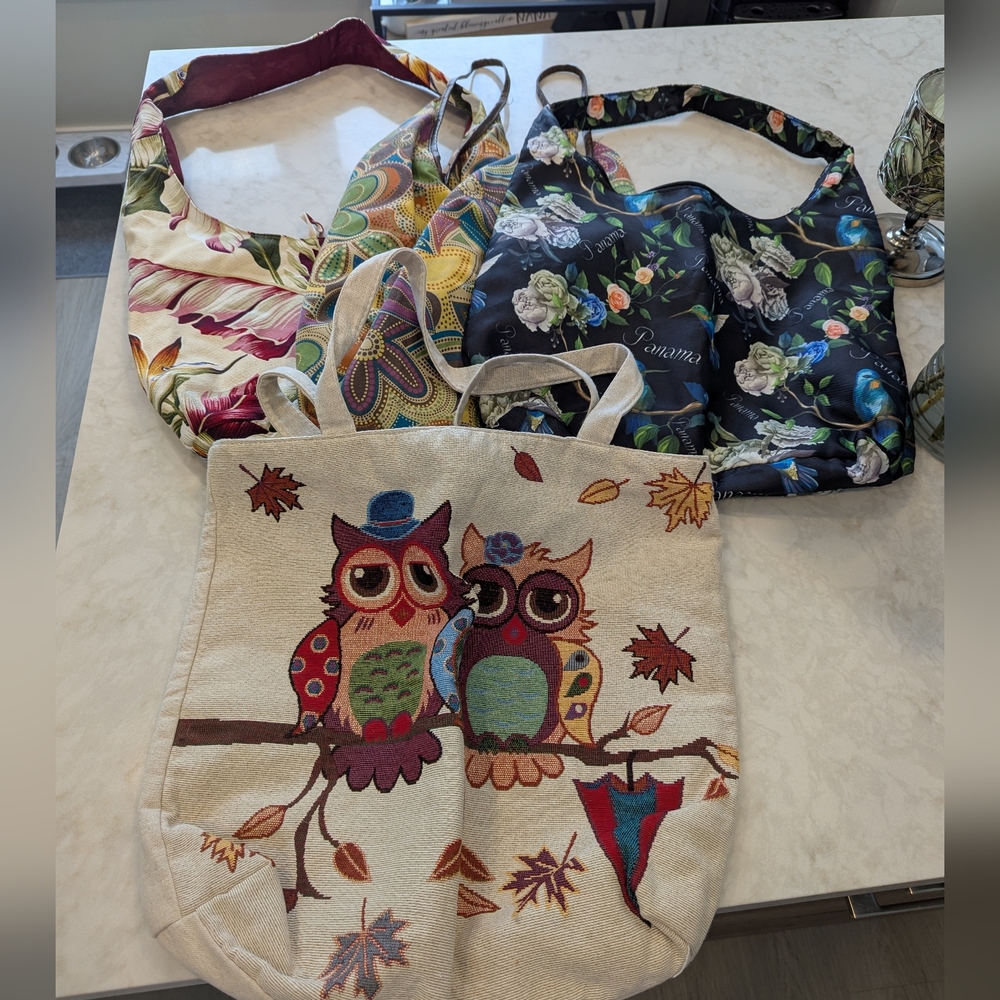 Beach bag bundle ⛱️👙👜🛍️